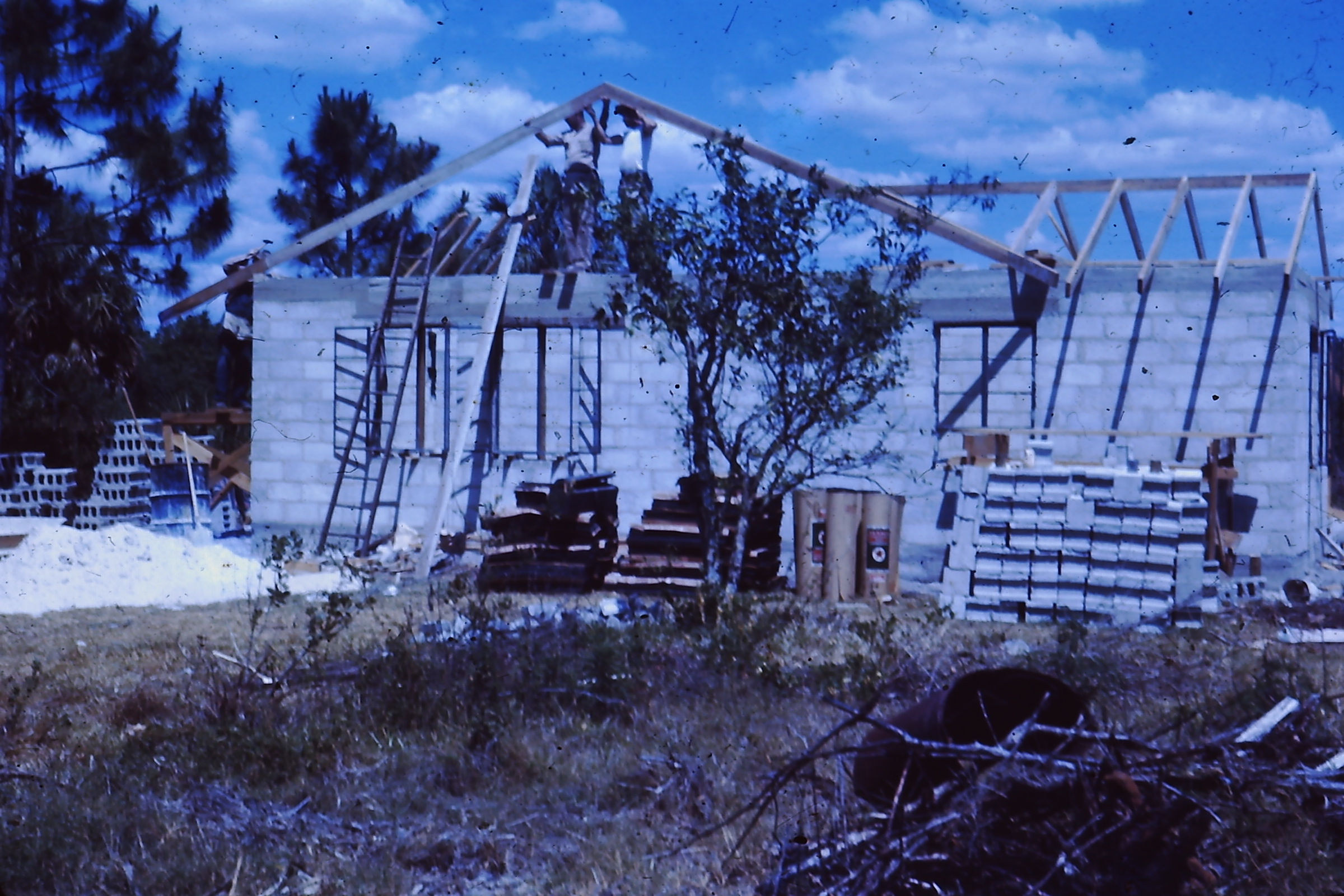 Construction of 92 Bayshore Rd